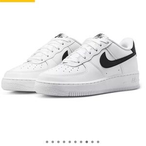 Nike Air Force 1 sneakers
